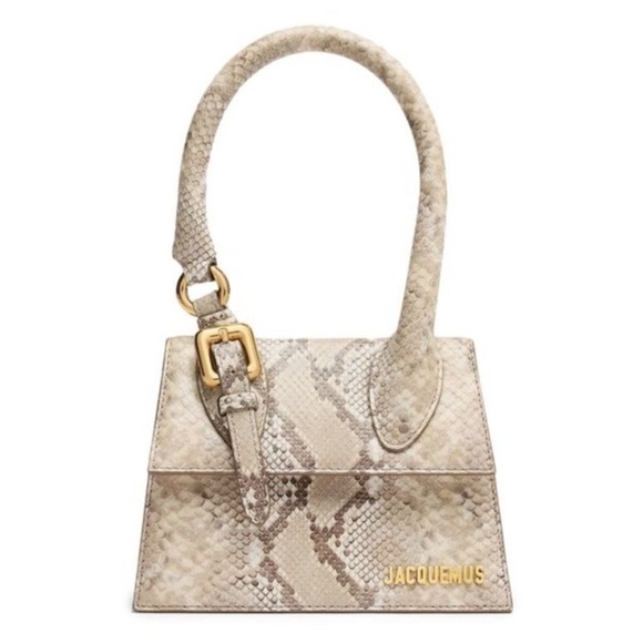 JACQUEMUS Handbags - JACQUEMUS LE CHIQUITO MOYEN BOUCLE New no tags no strap